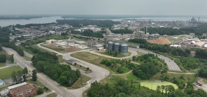 Aerial view of building 1 at 706 South 6th Avenue